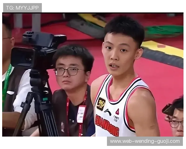 从替补奇兵到后场大脑 广东队徐杰为何突然拥有大师级控场节奏感 从替补奇兵到后场大脑 广东队徐杰为何突然拥有大师级控场节奏感